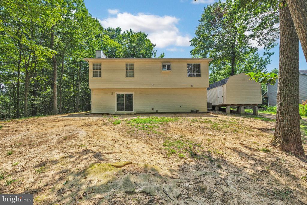 1010 ADOBE DR