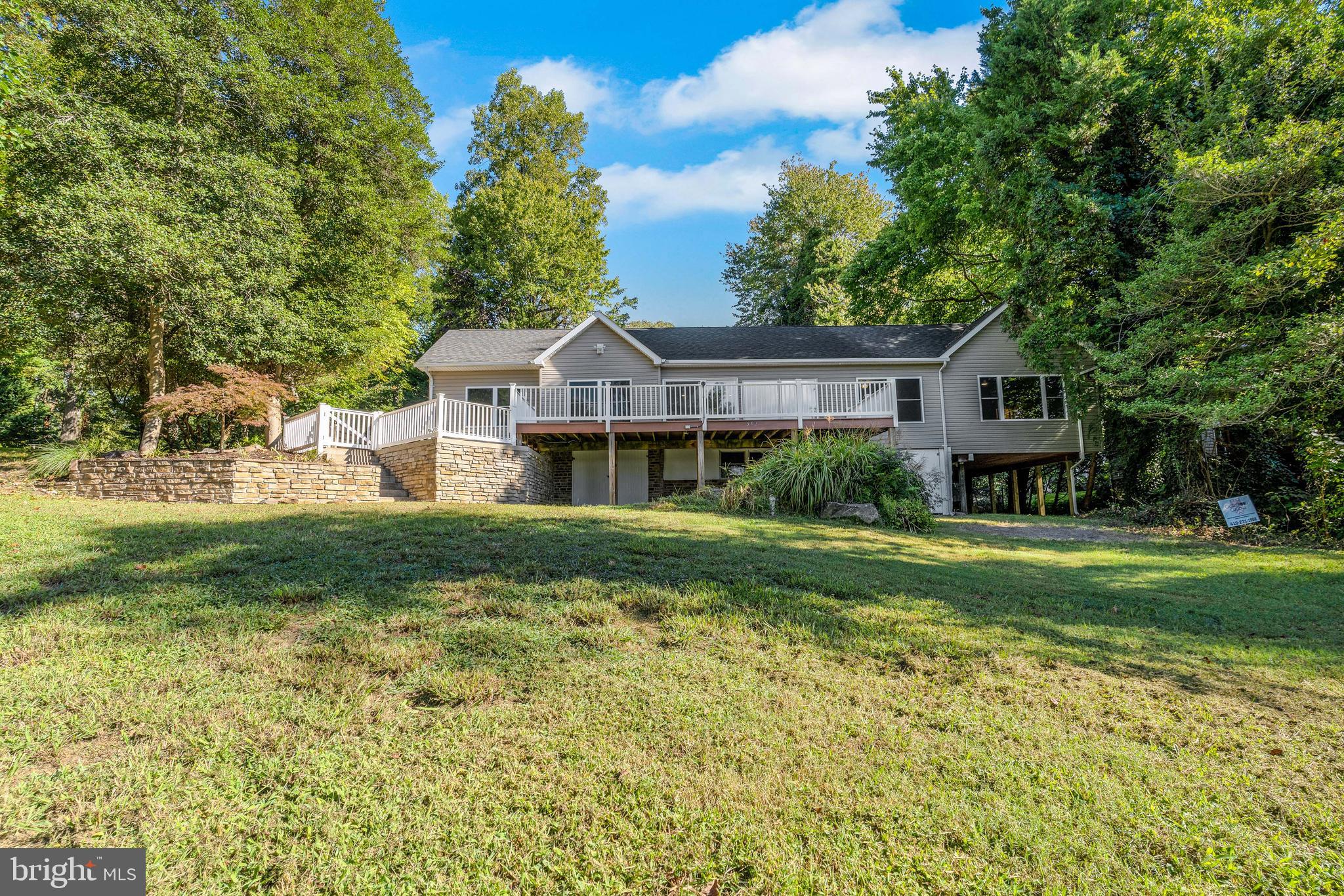 552 Beech Dr