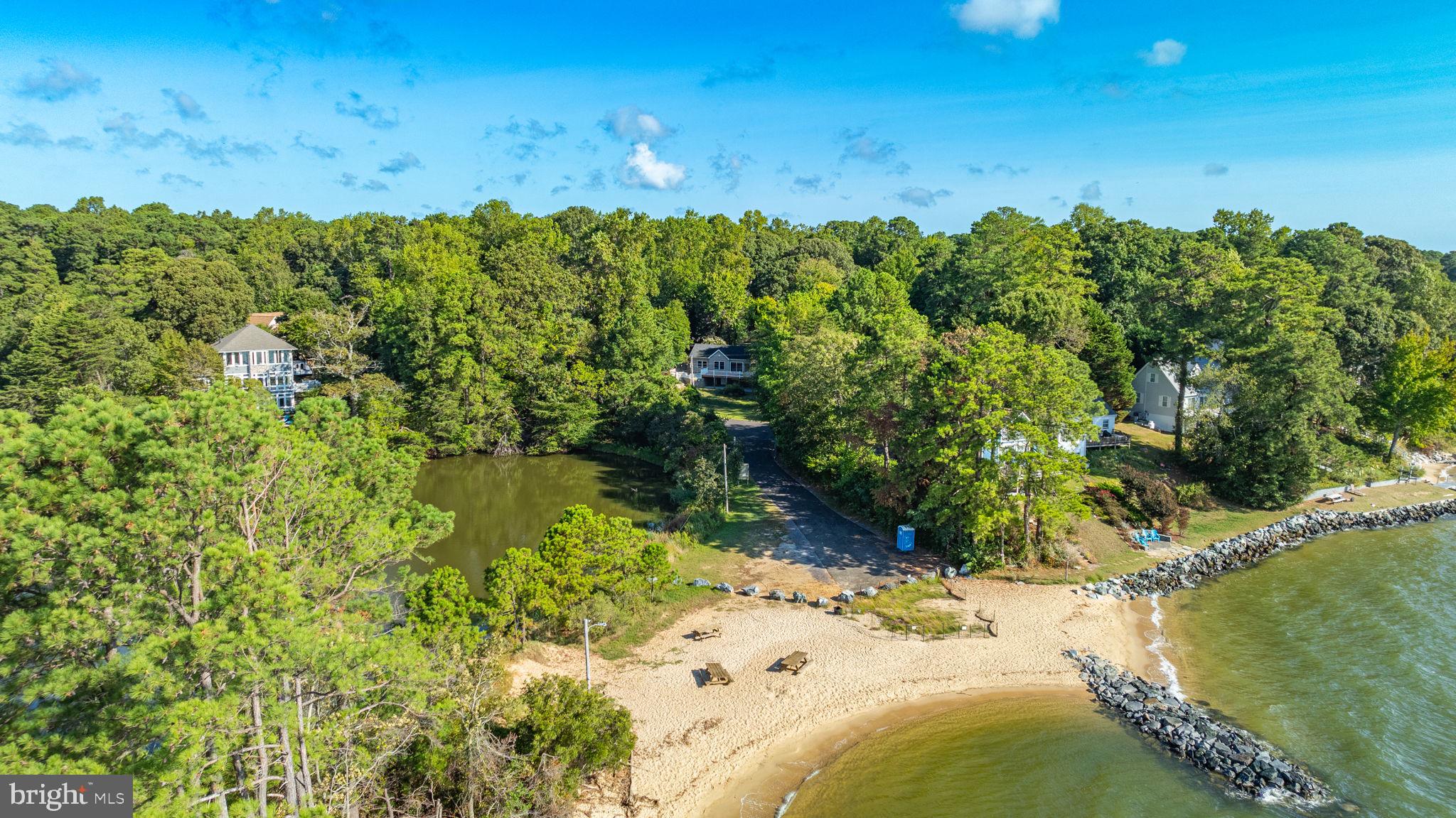 552 Beech Dr