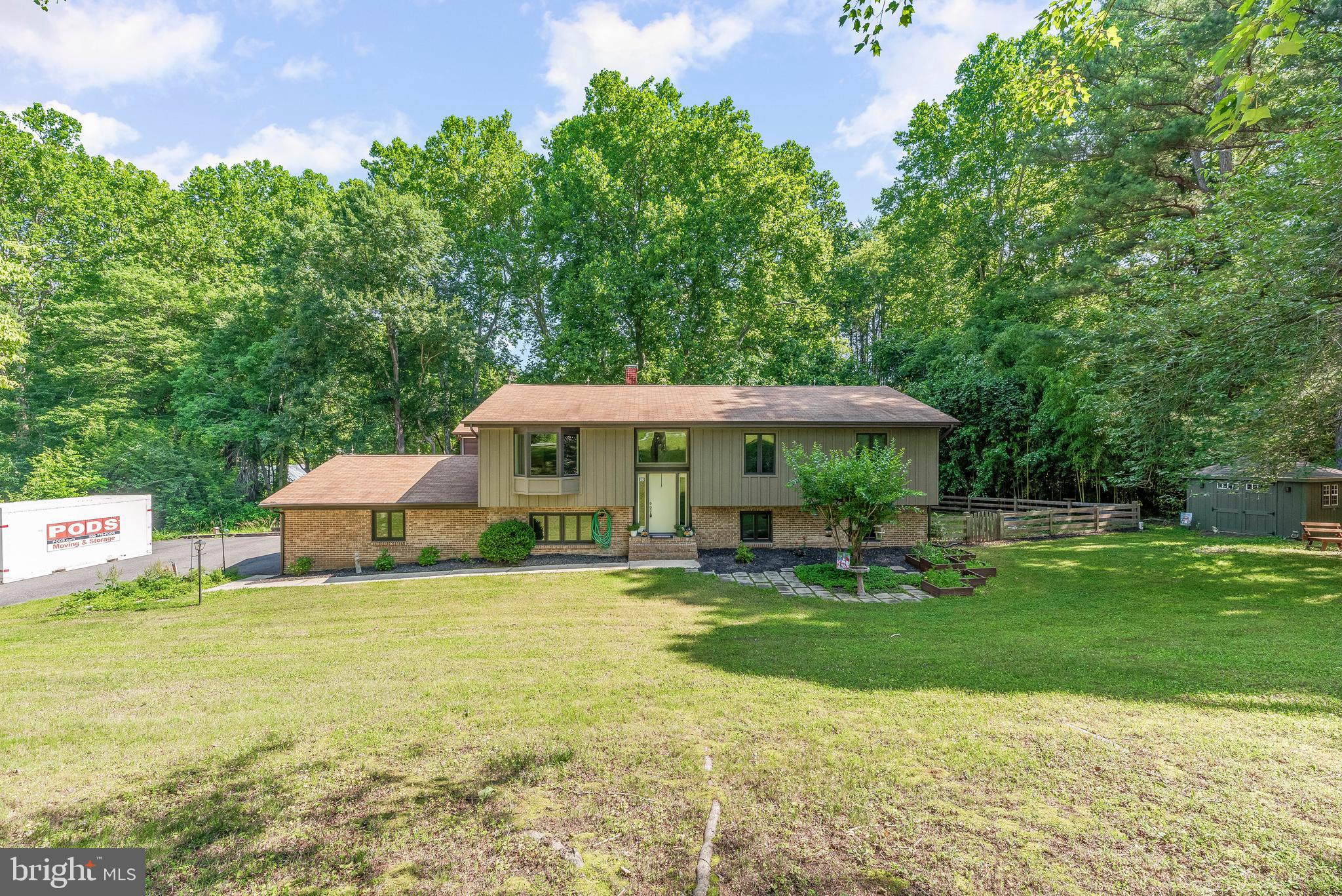 1200 Neptune Ln