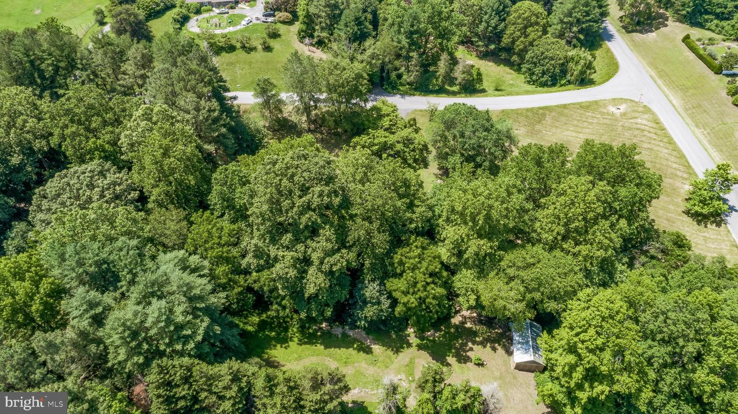 1200 Neptune Ln