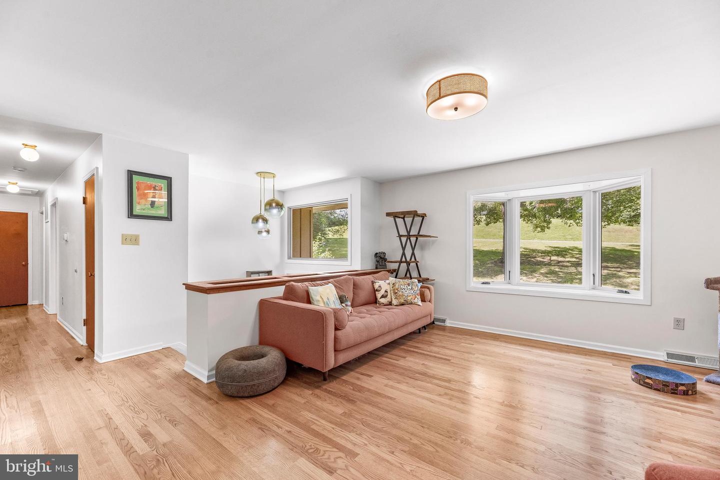 1200 Neptune Ln