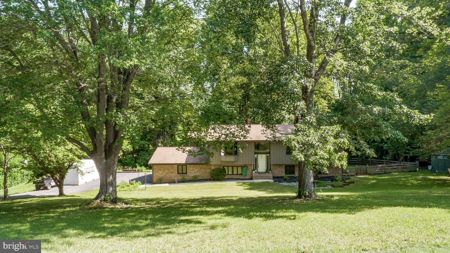 1200 Neptune Ln