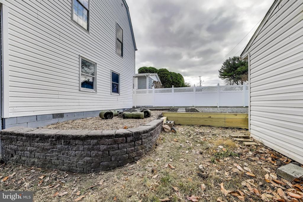 122 CHESAPEAKE AVENUE