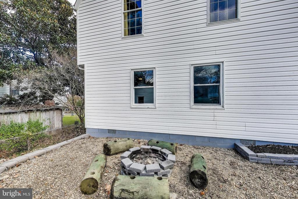 122 CHESAPEAKE AVENUE