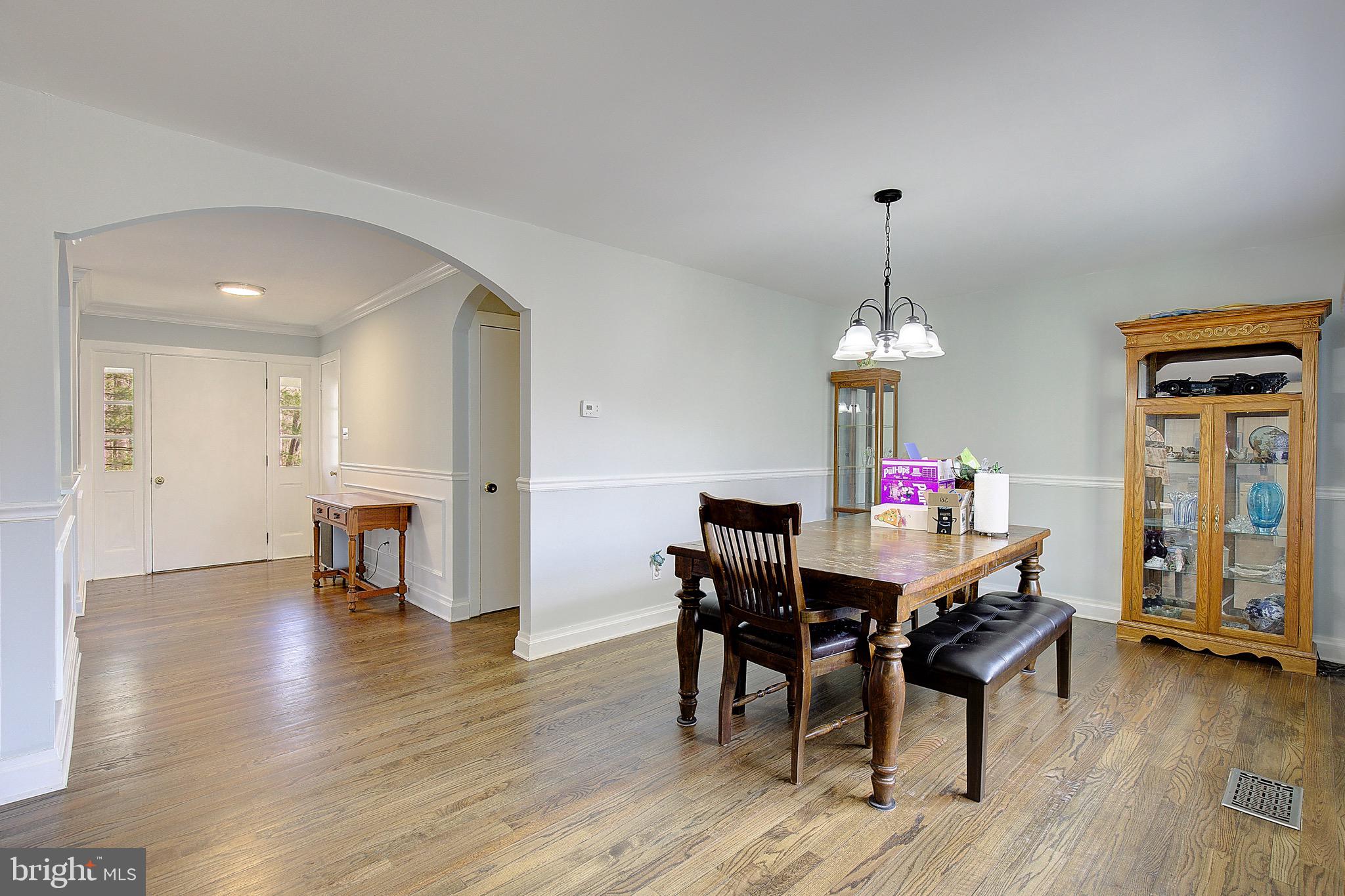 11130 DUMBARTON DRIVE