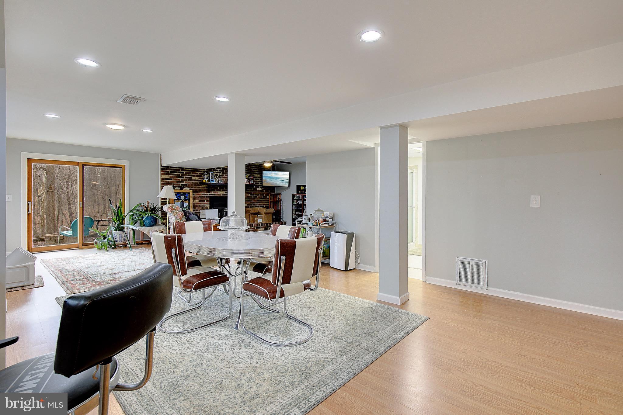 11130 DUMBARTON DRIVE