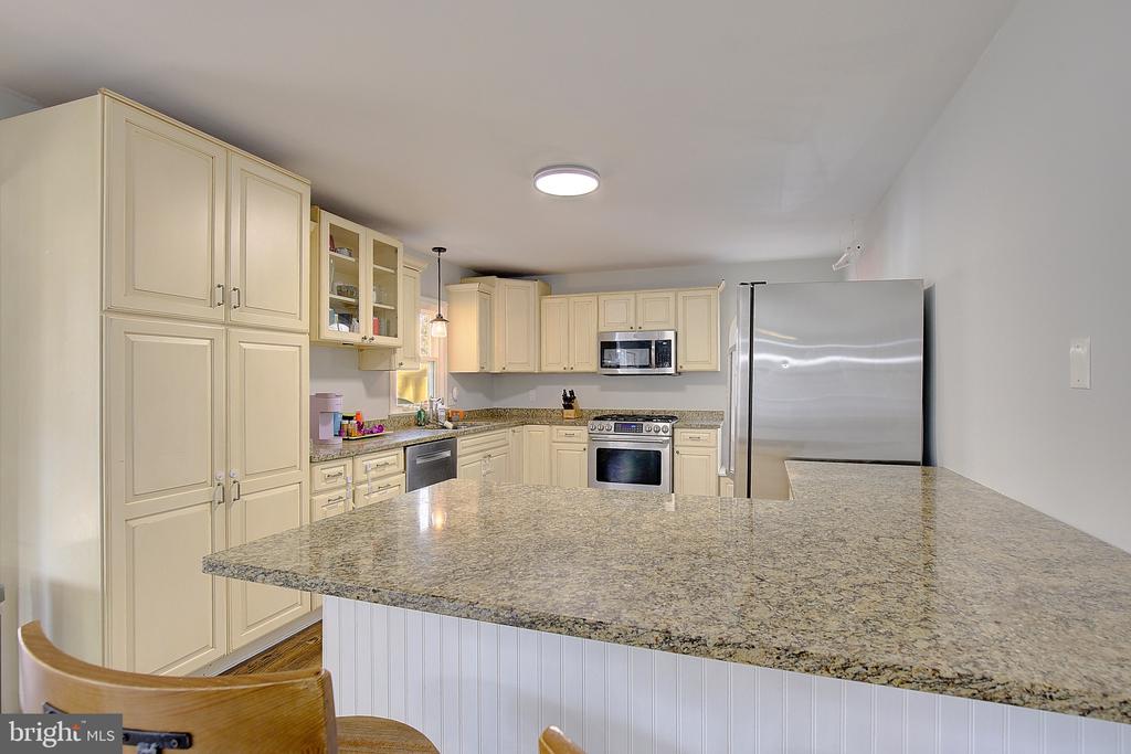 11130 DUMBARTON DRIVE