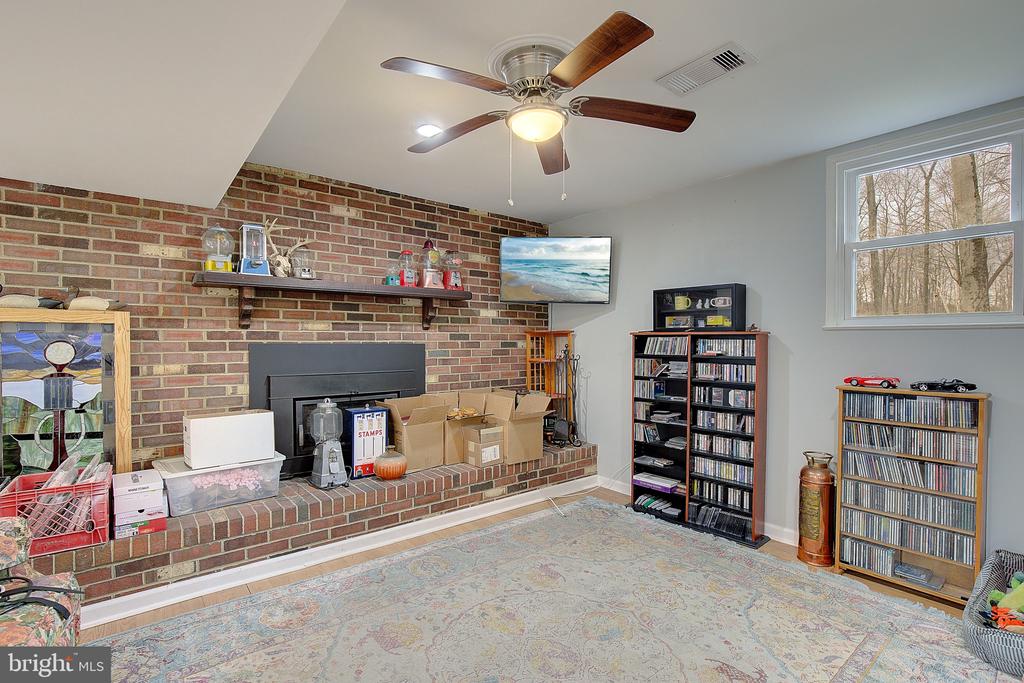 11130 DUMBARTON DRIVE
