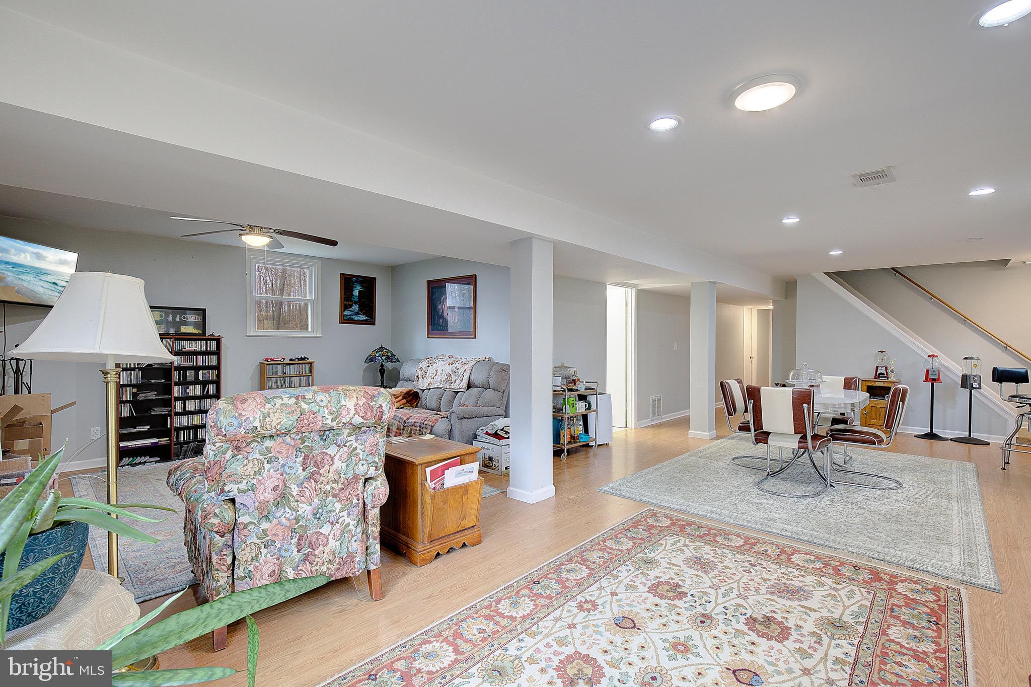 11130 DUMBARTON DRIVE