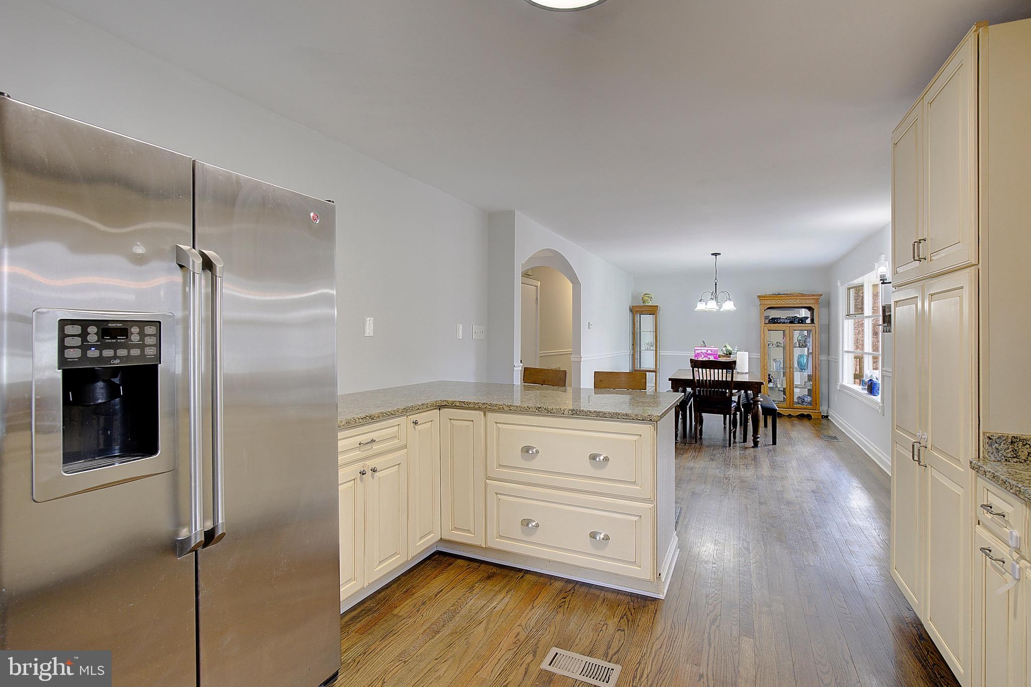 11130 DUMBARTON DRIVE