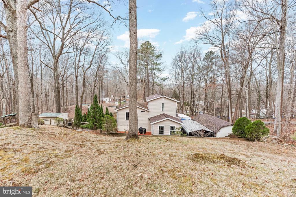 6309 BROOKEVIEW COURT