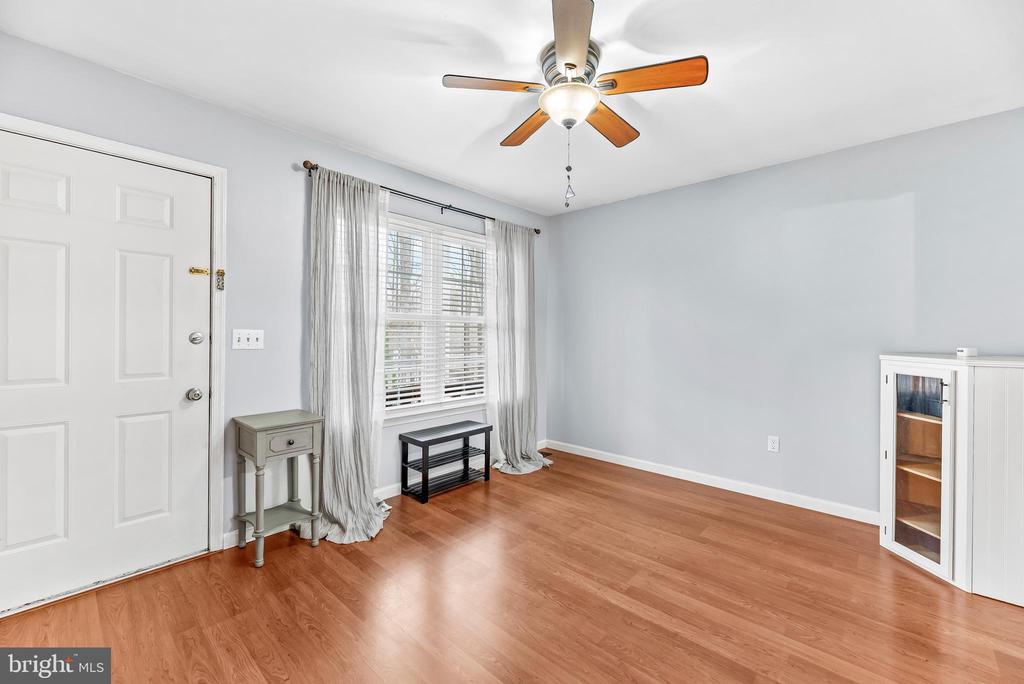 6309 BROOKEVIEW COURT