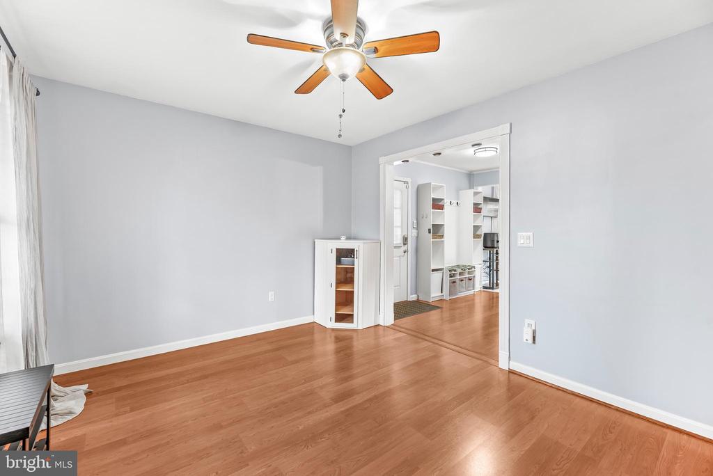 6309 BROOKEVIEW COURT