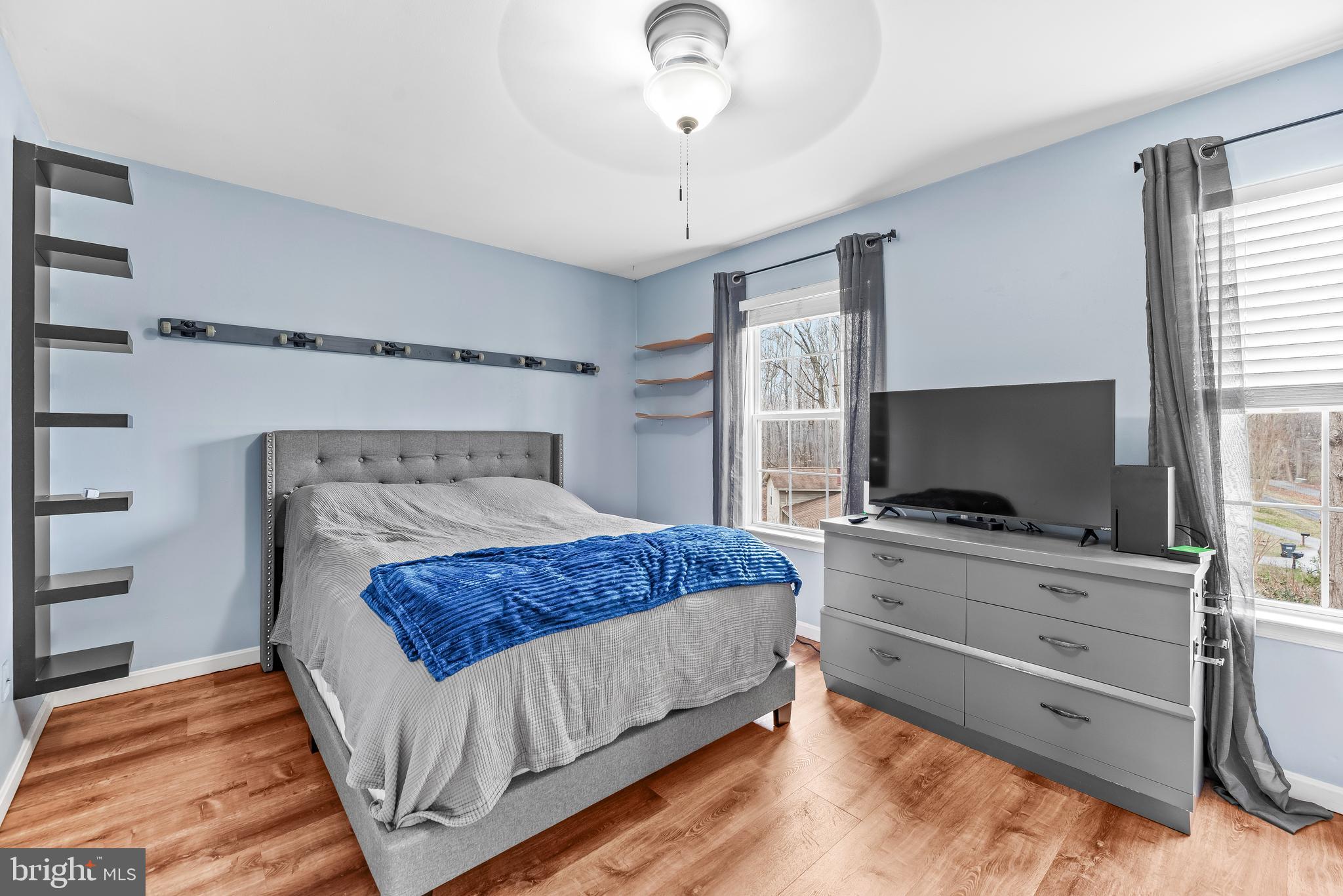 6309 BROOKEVIEW COURT