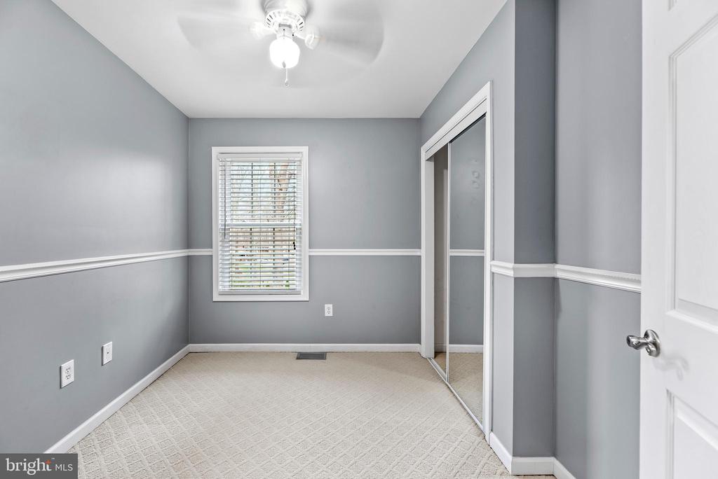 6309 BROOKEVIEW COURT