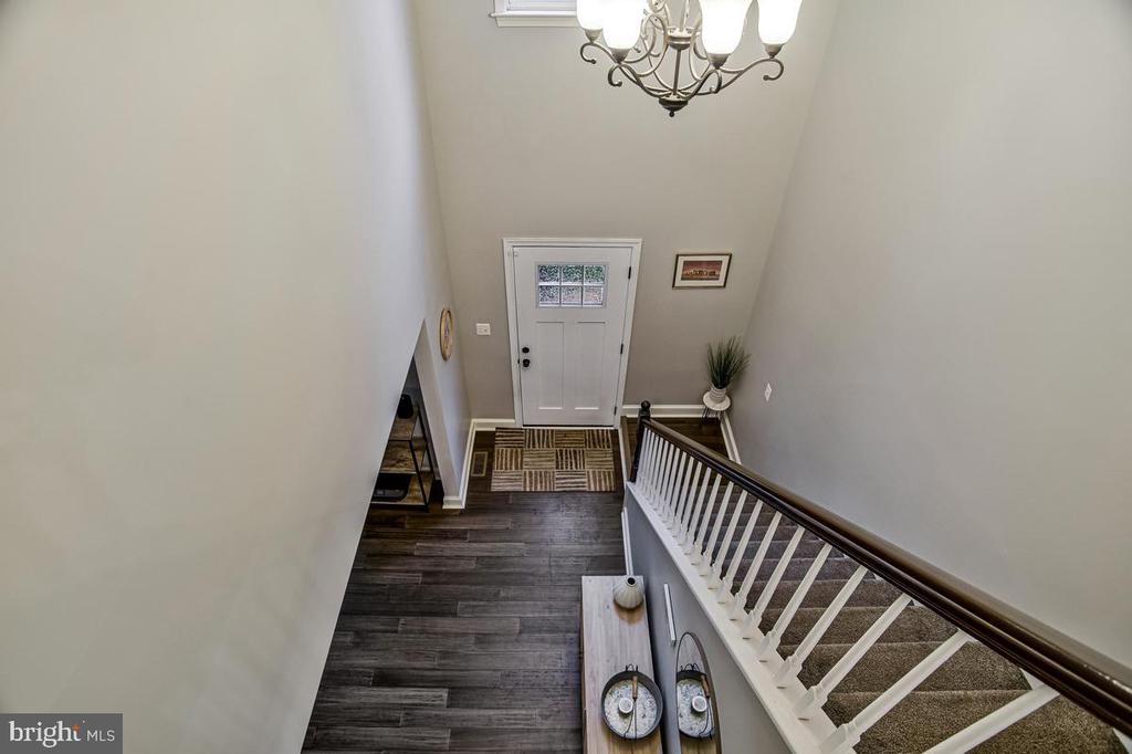 445 CROSS CREEK DRIVE