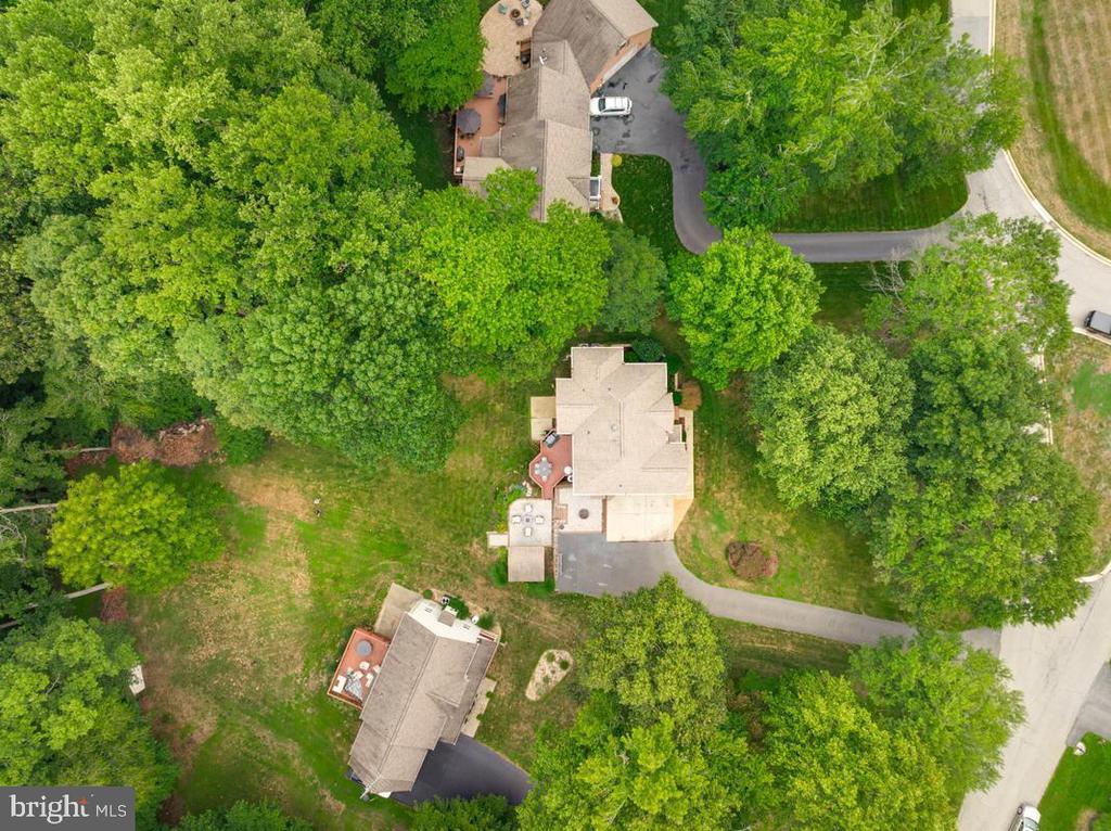 445 CROSS CREEK DRIVE