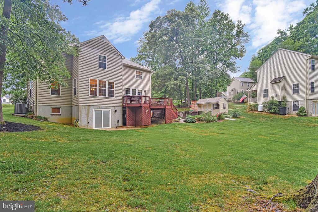 445 CROSS CREEK DRIVE