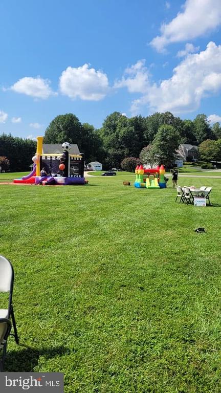445 CROSS CREEK DRIVE