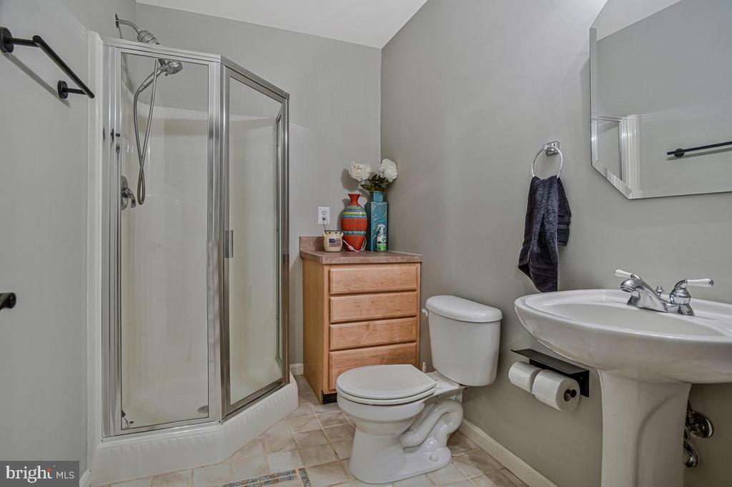 445 CROSS CREEK DRIVE