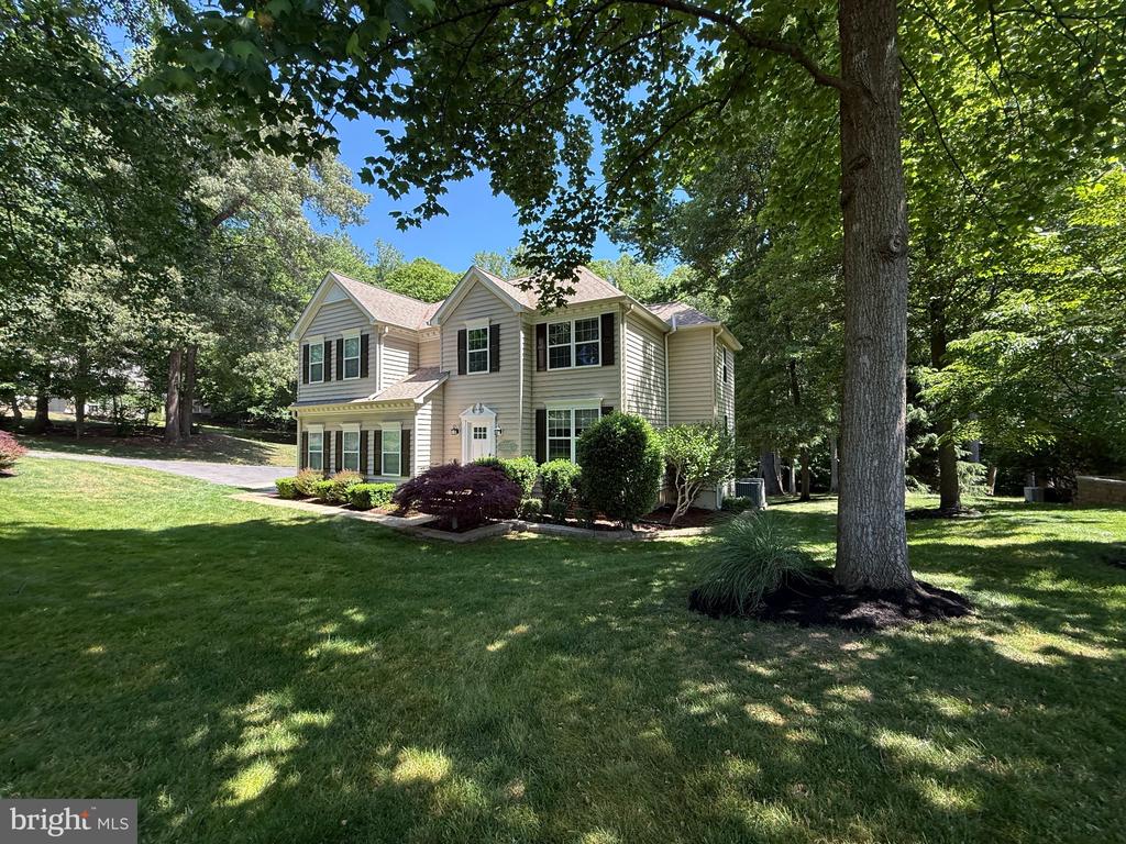 445 CROSS CREEK DRIVE