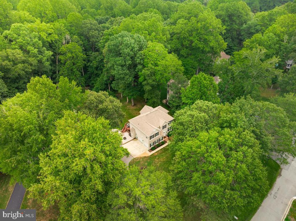 445 CROSS CREEK DRIVE