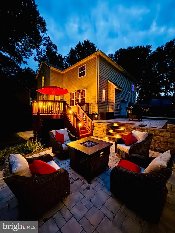 445 CROSS CREEK DRIVE