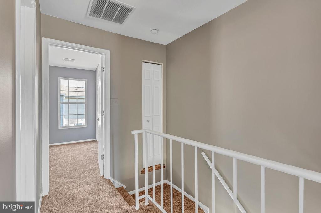 9456 SEA BREEZE COURT