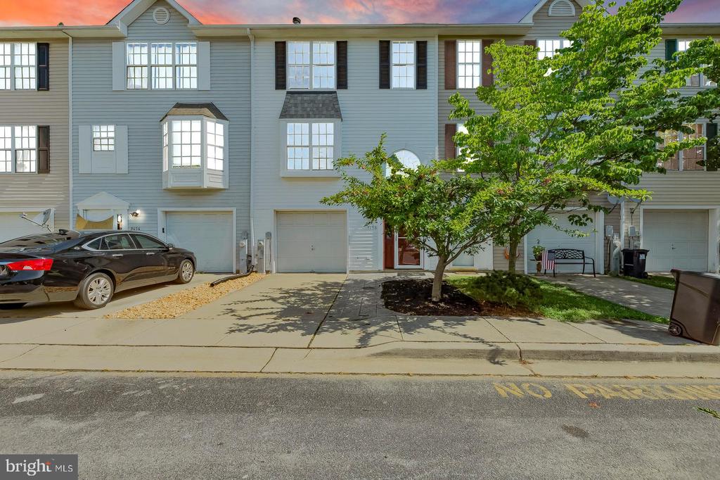9456 SEA BREEZE COURT