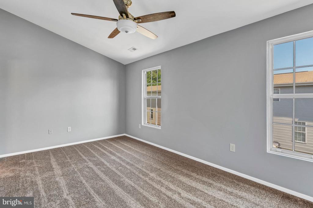 9456 SEA BREEZE COURT