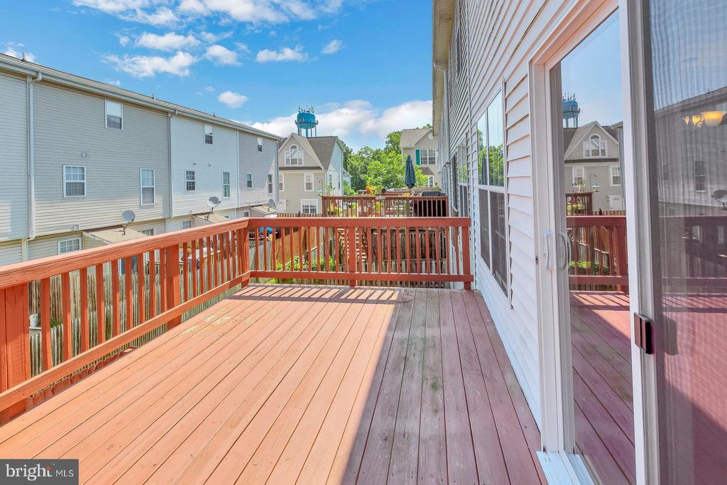 9456 SEA BREEZE COURT