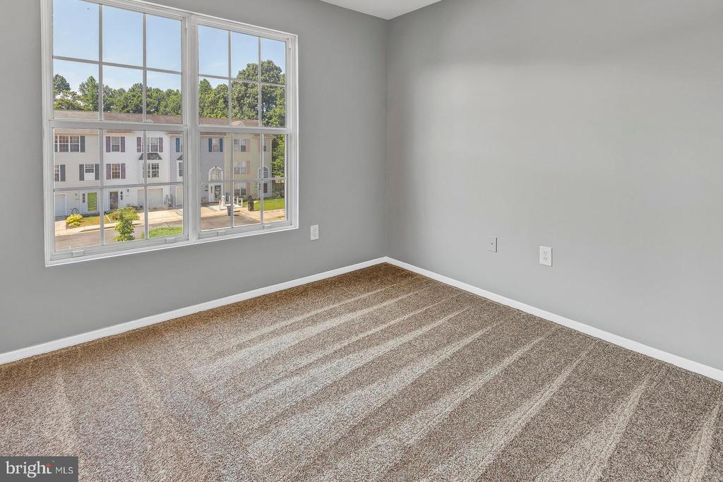 9456 SEA BREEZE COURT