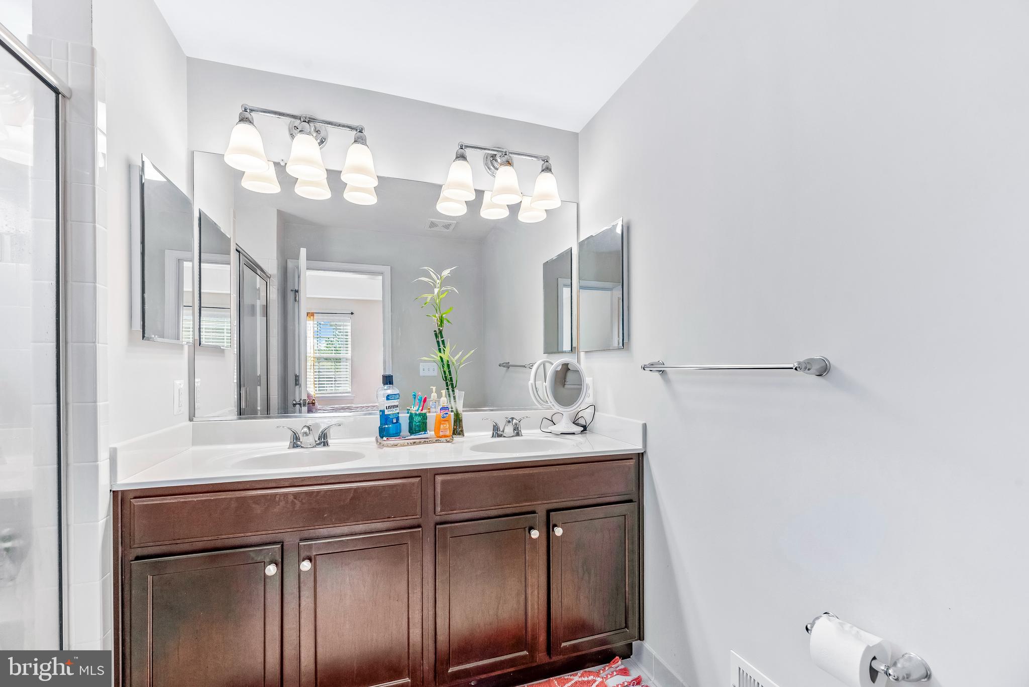 373 Buckeye Cir