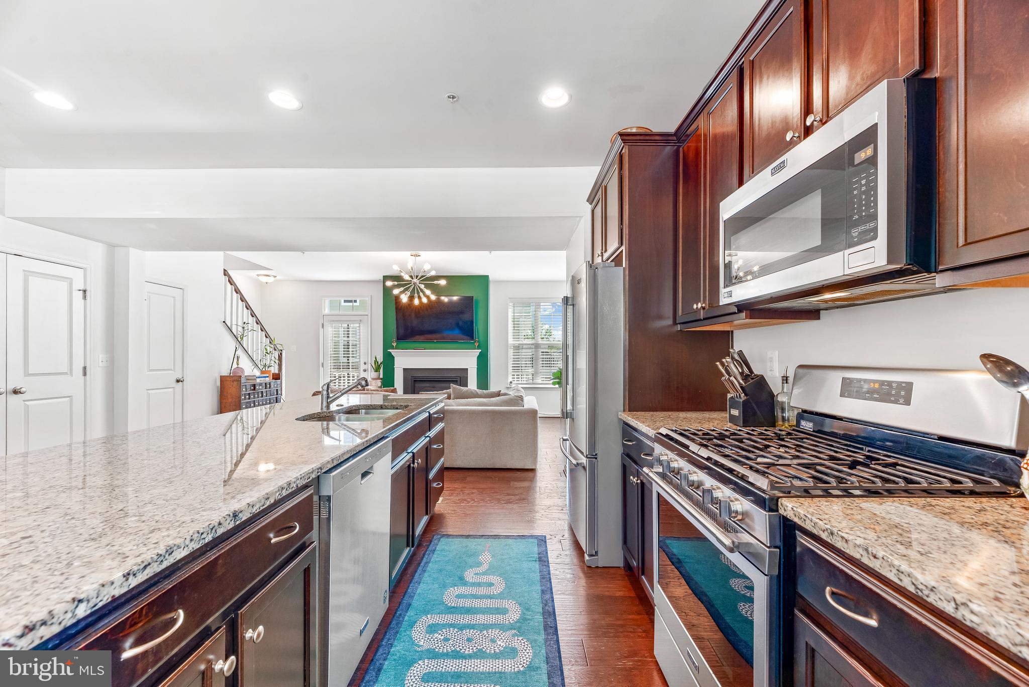 373 Buckeye Cir