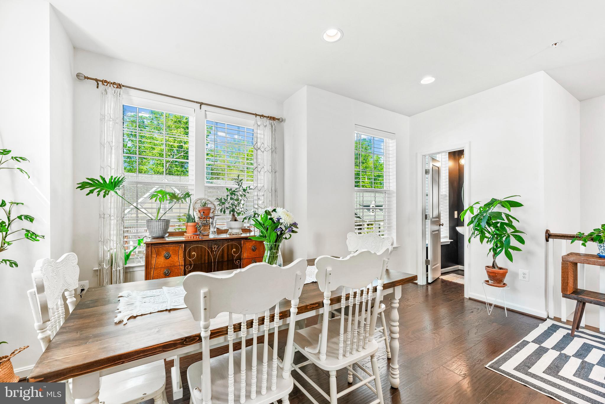 373 Buckeye Cir