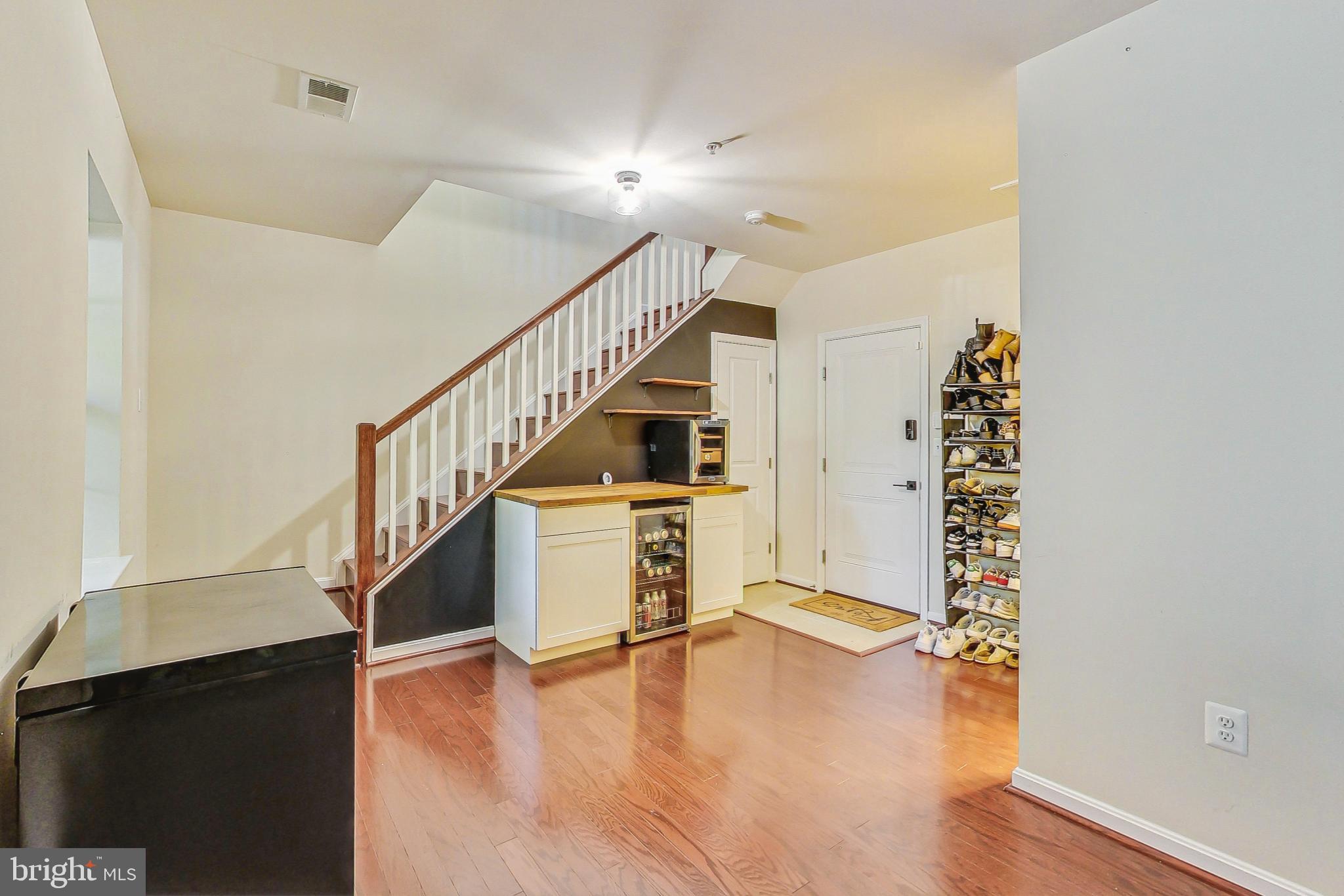 19 Mustang Dr