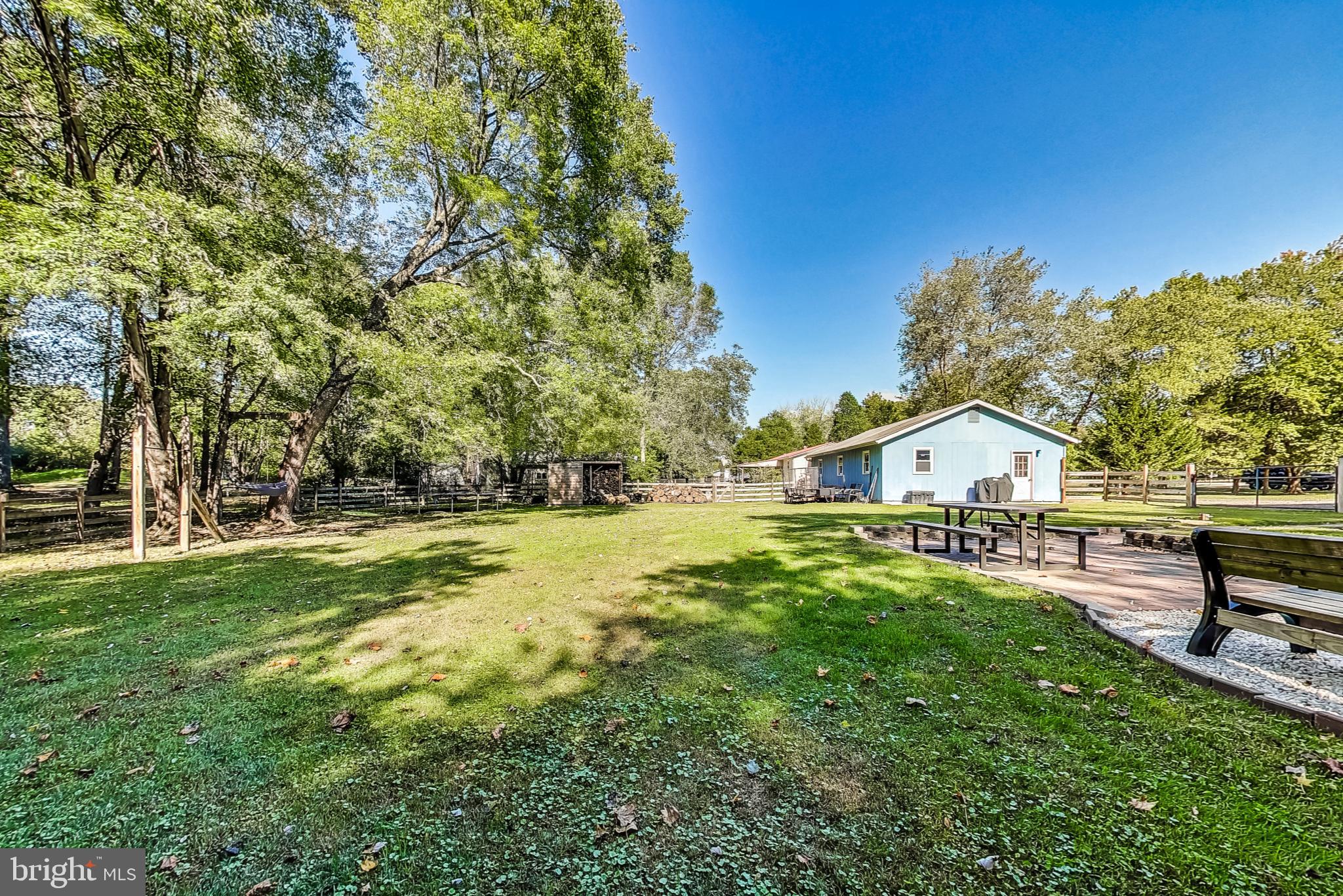 6045 Cracklingtown Rd