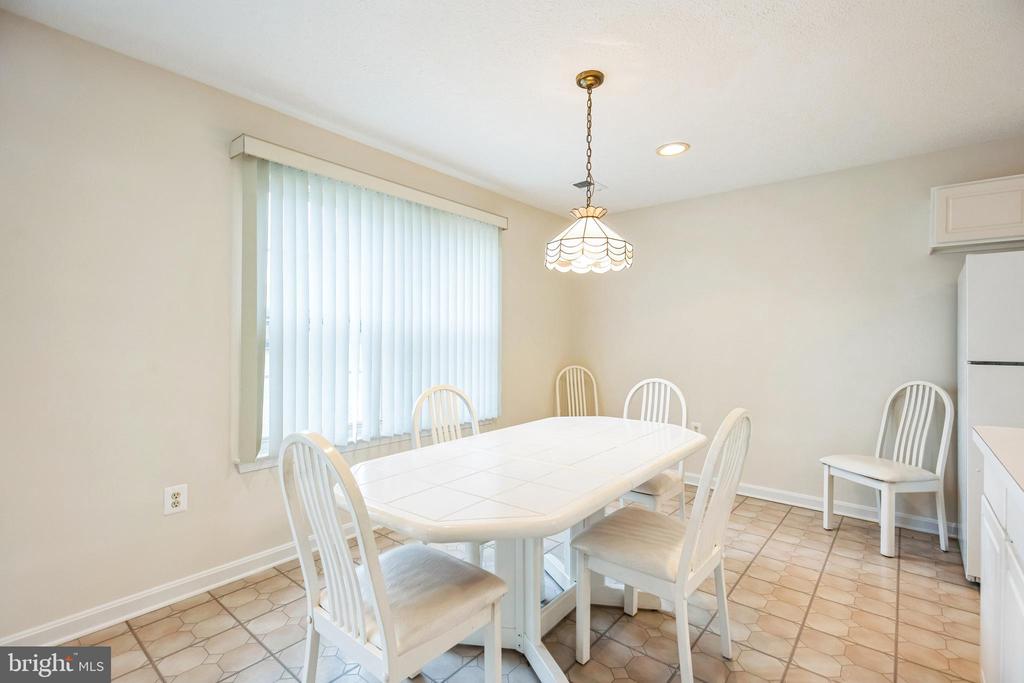 2818 Desert Sun Ct