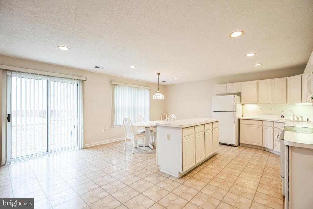 2818 Desert Sun Ct