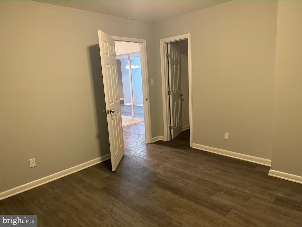 3102 S DECLARATION CT
