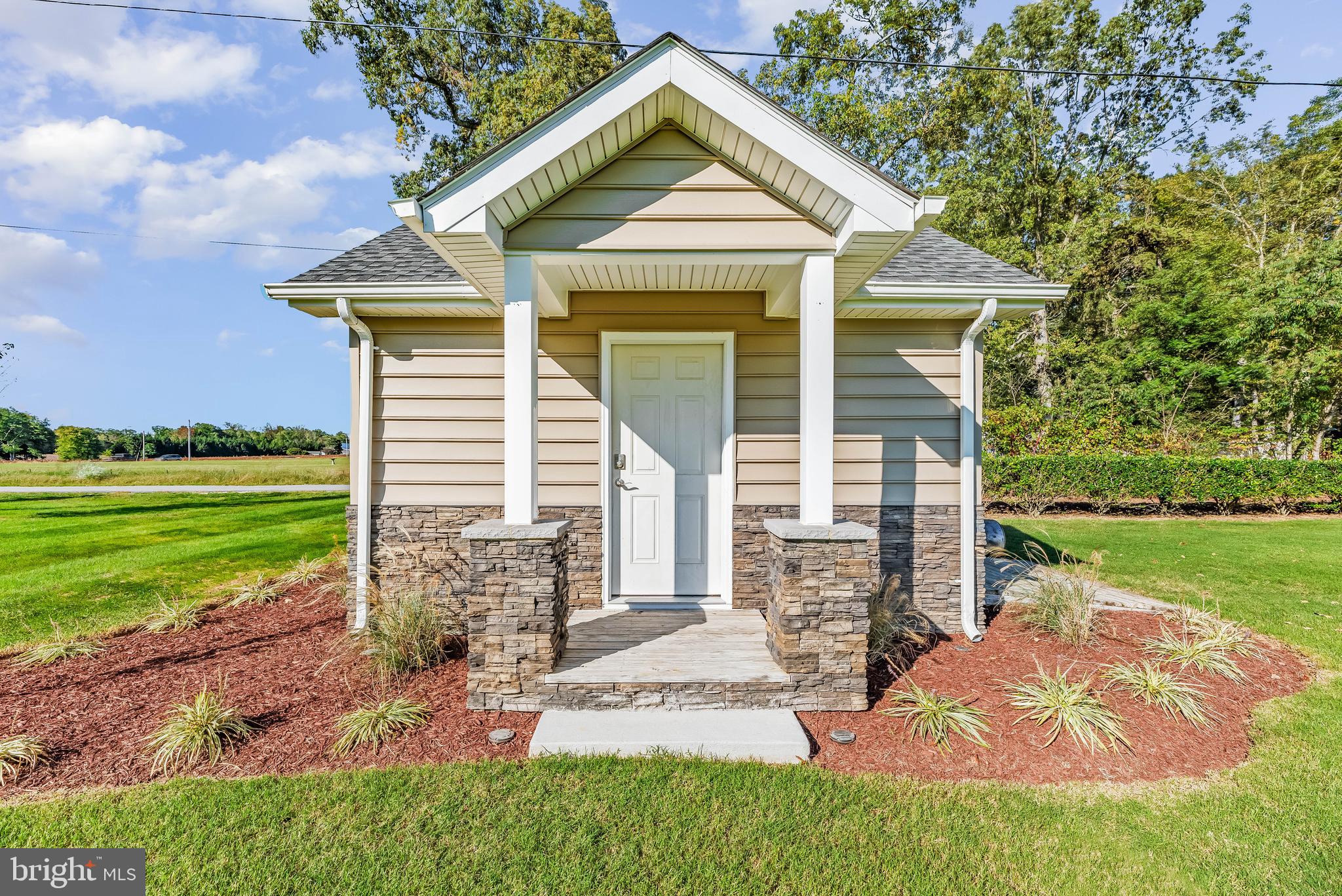 13550 BILL LYON PLACE