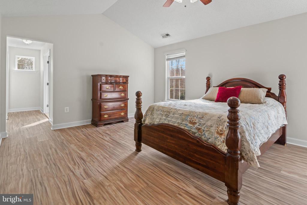 8110 TIVERTON DRIVE