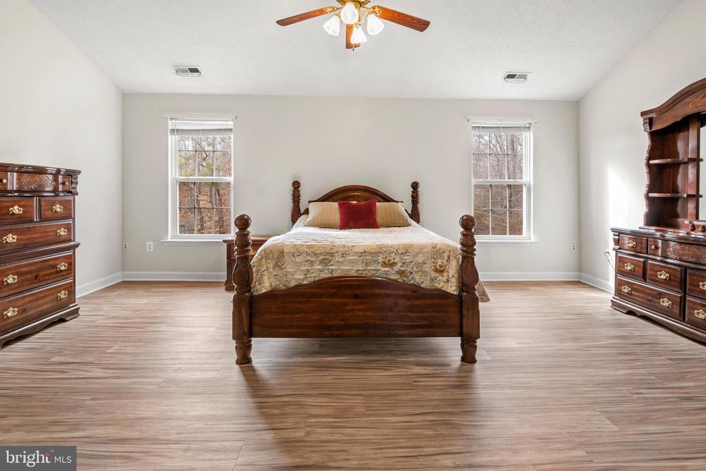 8110 TIVERTON DRIVE