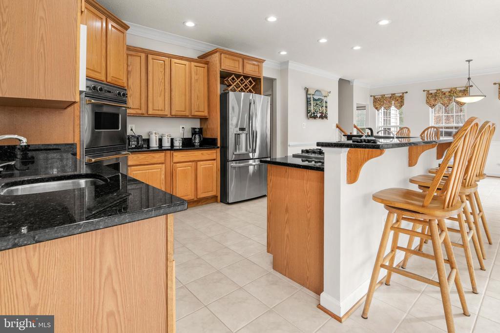 8110 TIVERTON DRIVE