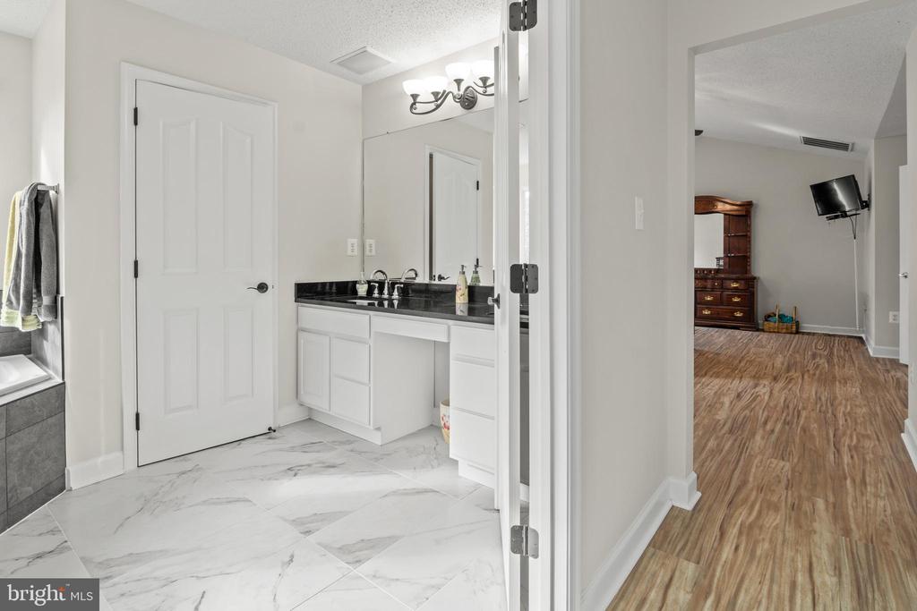 8110 TIVERTON DRIVE