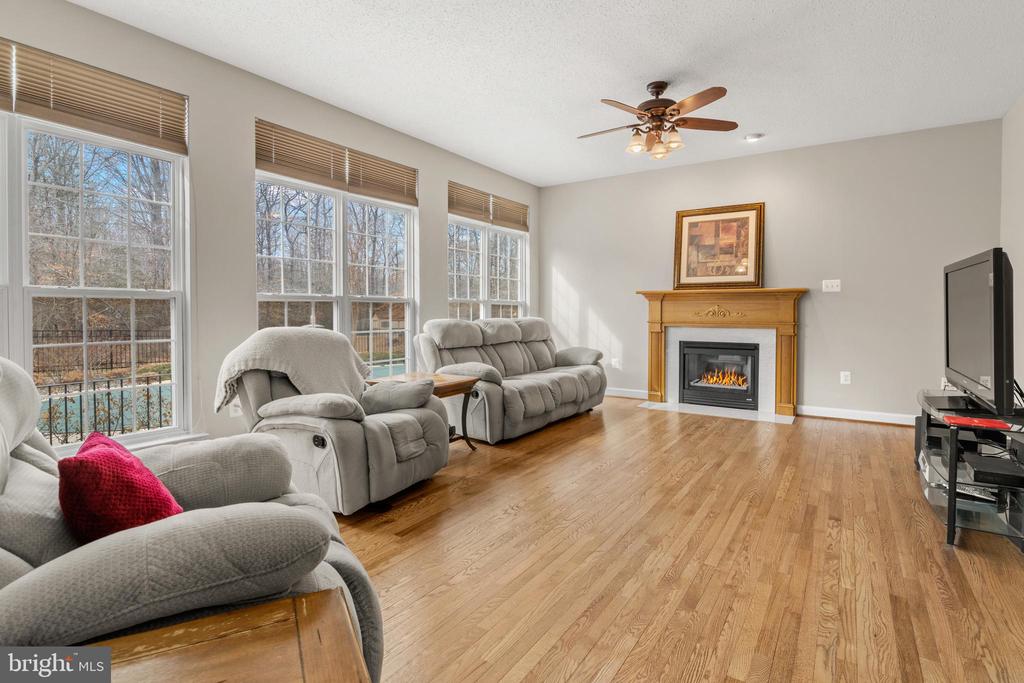 8110 TIVERTON DRIVE