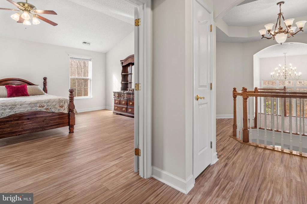 8110 TIVERTON DRIVE