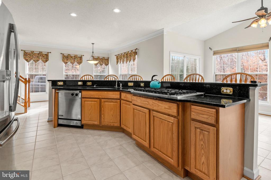 8110 TIVERTON DRIVE