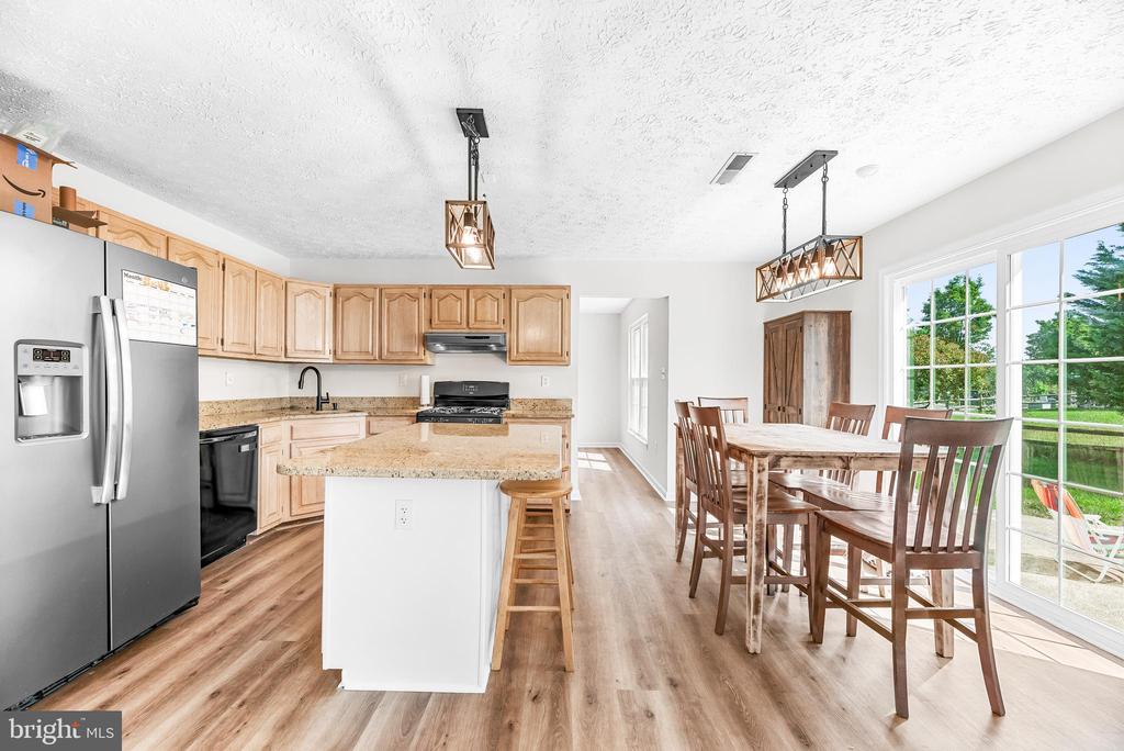 5802 OPALEYE COURT